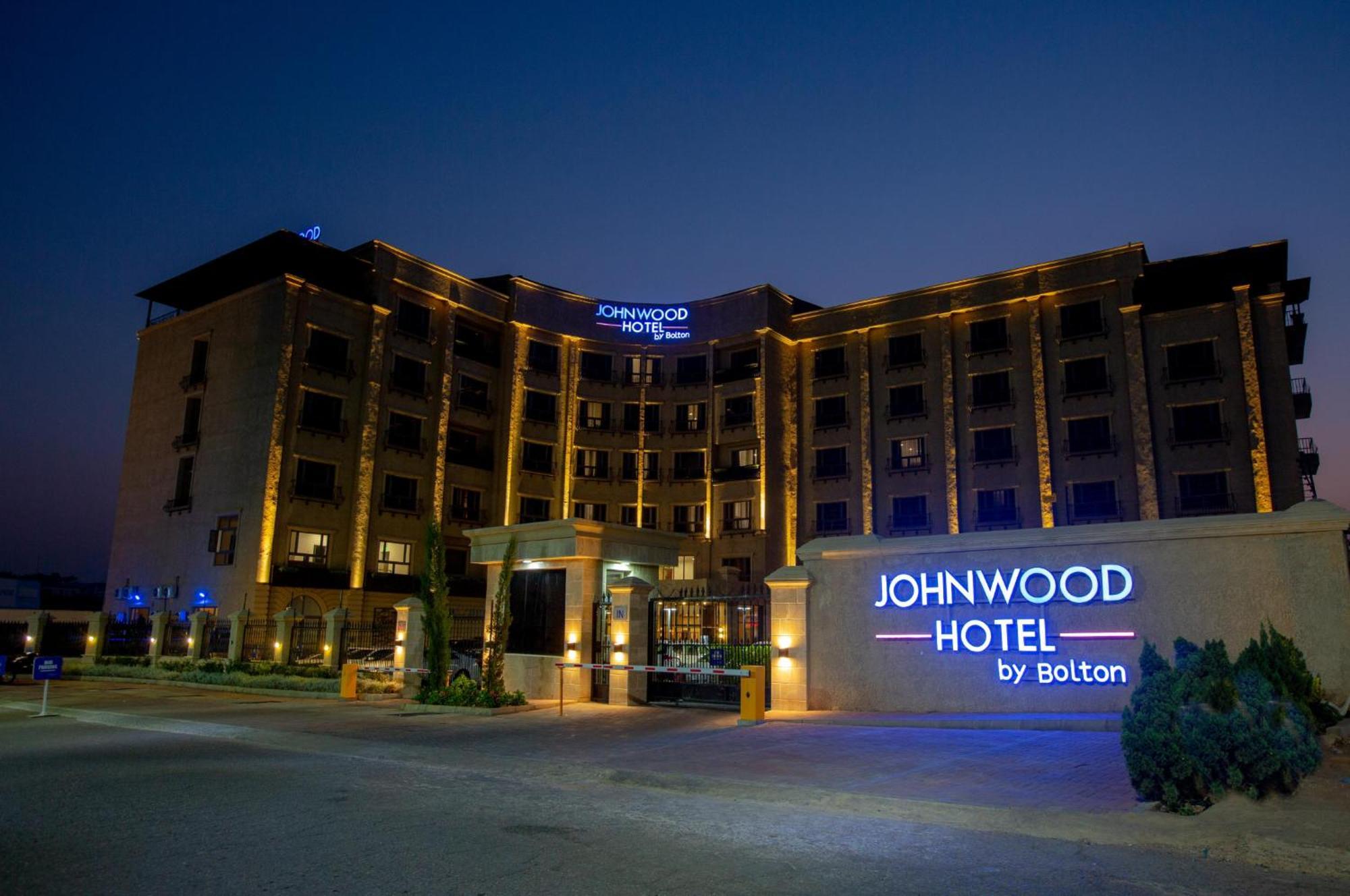 Johnwood Hotel By Bolton Abuja Bagian luar foto