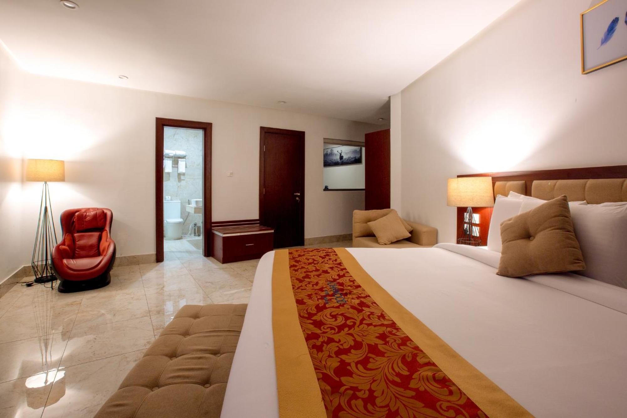 Johnwood Hotel By Bolton Abuja Bagian luar foto