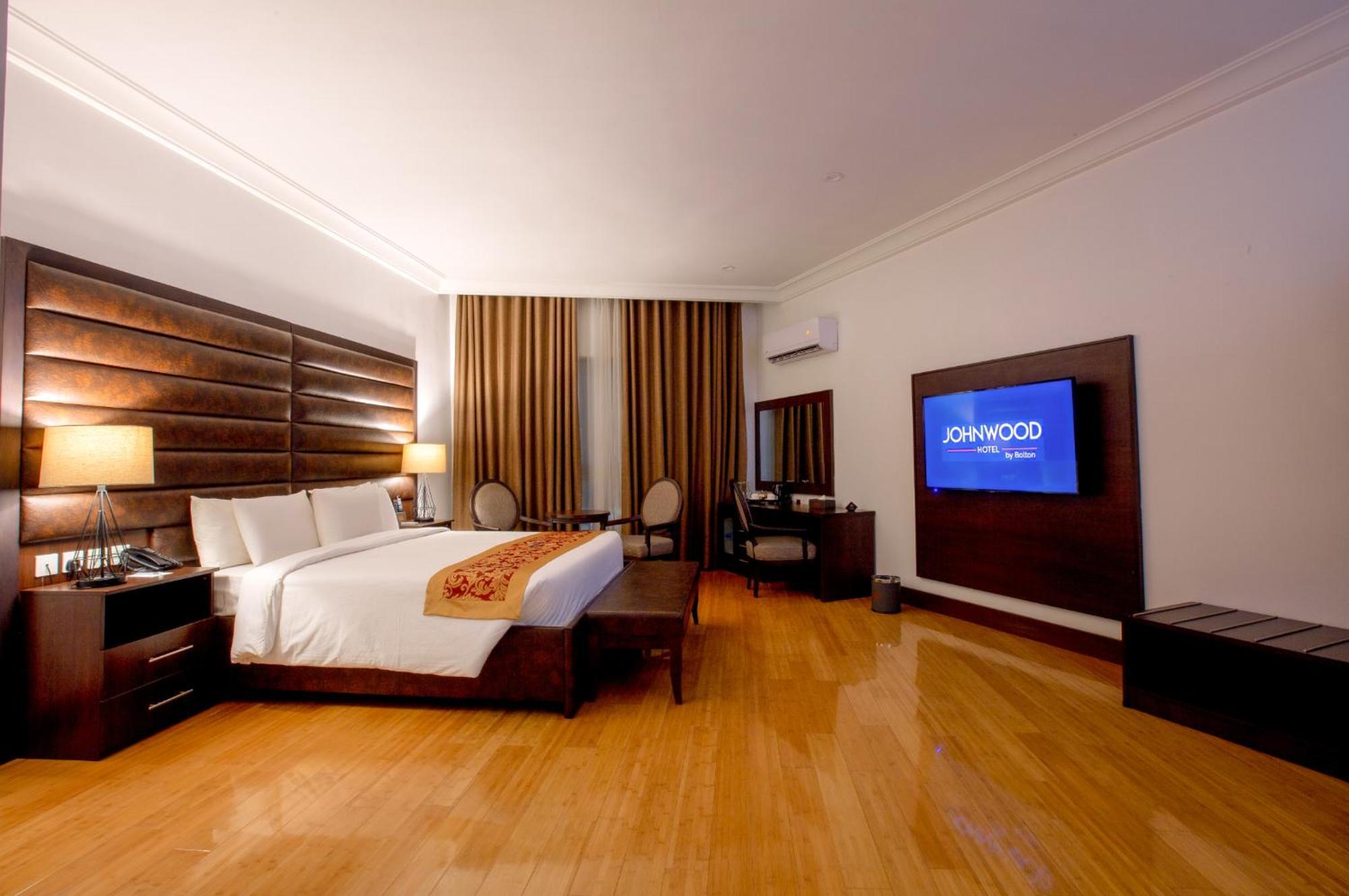 Johnwood Hotel By Bolton Abuja Bagian luar foto